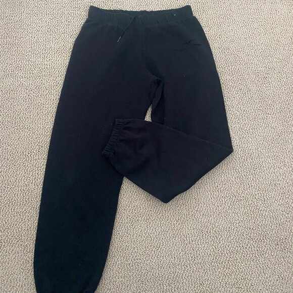 Cozy Black Sweatpants Size Medium - Picture 2 of 3